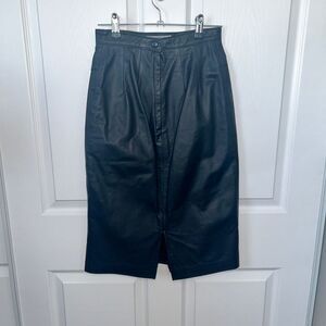 Northside Fashions Geniune Leather Vintage Black Skirt‎ Size 0 Midi